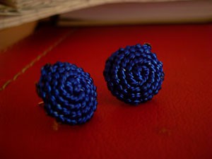 aros de macramé caracol CÓDIGO: AC001